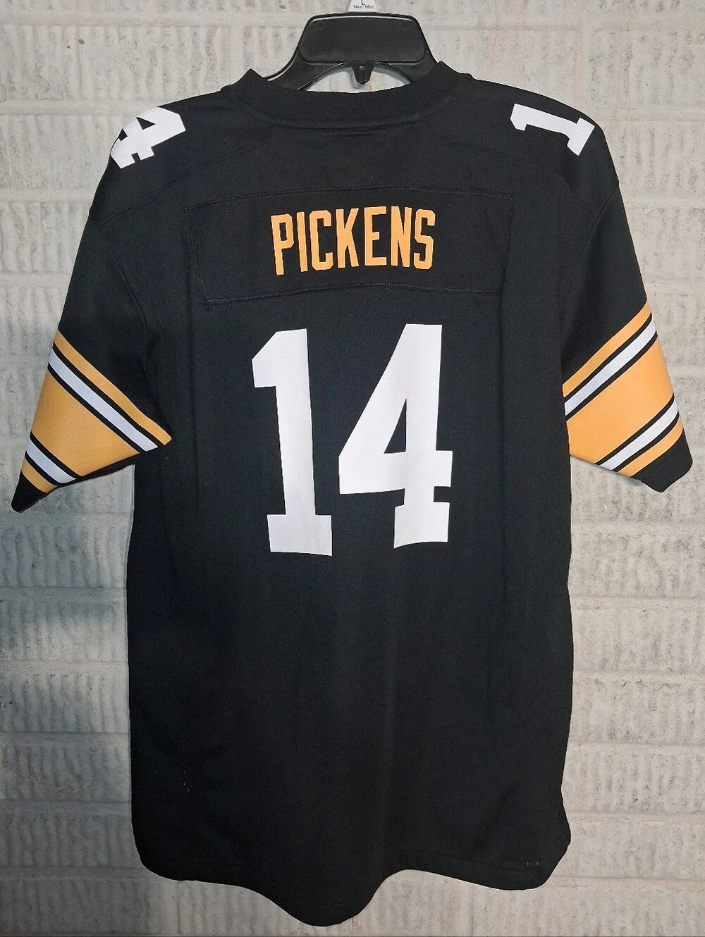 Nike Pittsburgh Steelers #14 George Pickens Jersy In A Yoith Size XL. NWT